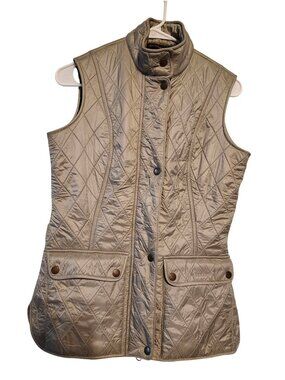 Barbour Size 6 Women's Silver Gray Quilted Small, Medium Vest Zip, Front Pockets